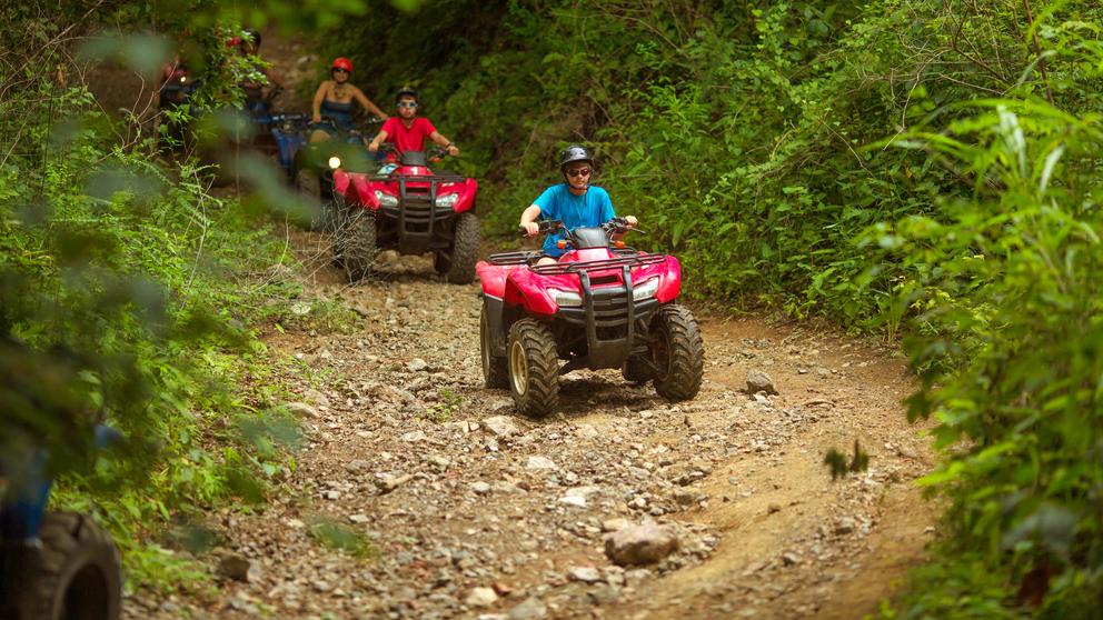 Driving 4x4 in Costa Rica